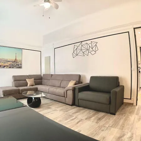 Champs Elysees 2 Appartement